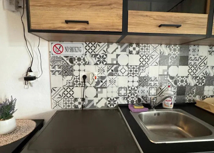 Apartament Mimi's Polychrono