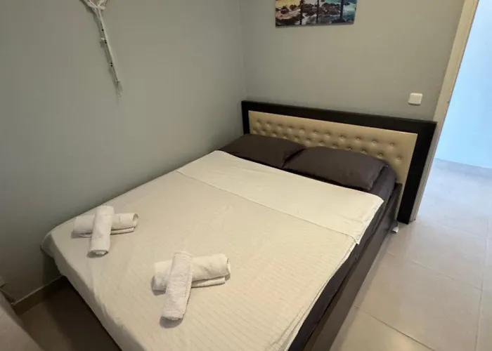 Apartament Mimi's Polychrono