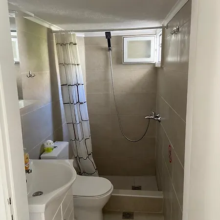 Mimi's アパート ポリフロノ